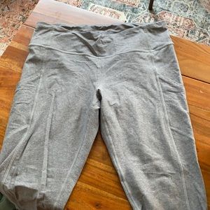 Lululemon Cropped Leggings